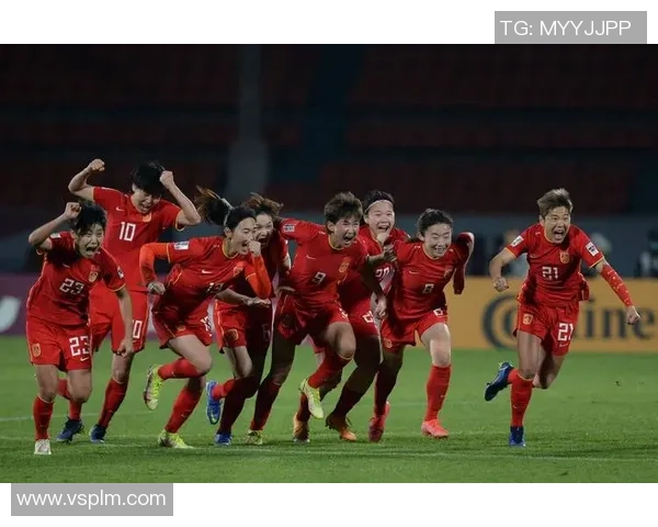 中国女足球星领军新时代展现风采与拼搏精神 中国女足球星领军新时代展现风采与拼搏精神